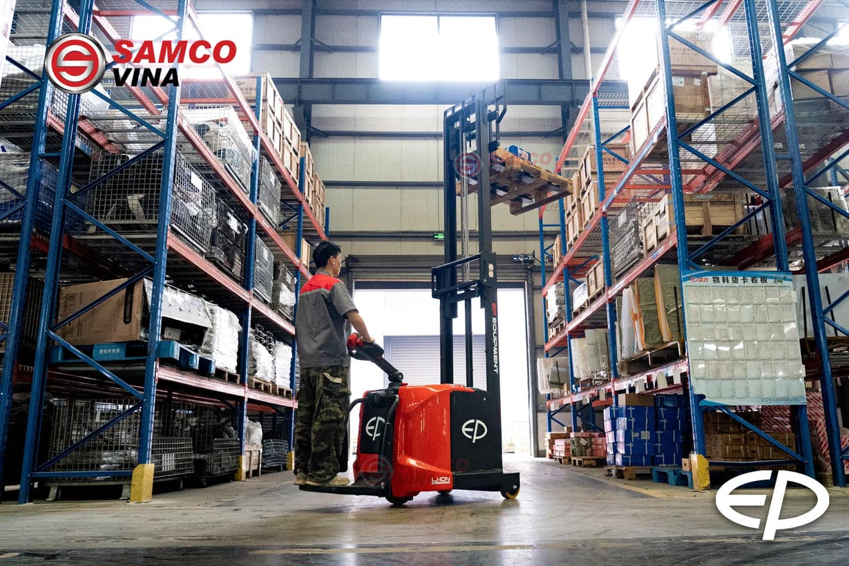 Khung nâng giương cao của xe nâng tay điện cao đối trọng EP RSC