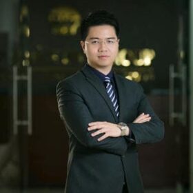 Anh Nguyễn Quốc Minh Giám đốc công ty Dịch vụ vận chuyển kho bãi miền Nam