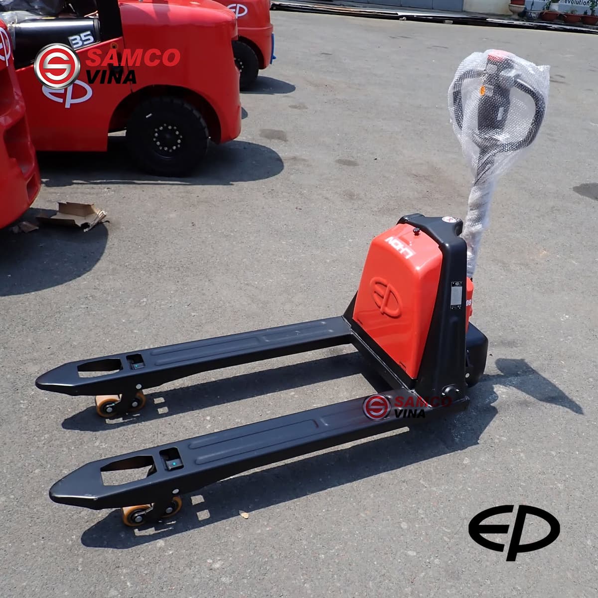 Xe nâng điện di chuyển pallet 2.0 tấn EP ET208 linh hoạt trong lối đi hẹp